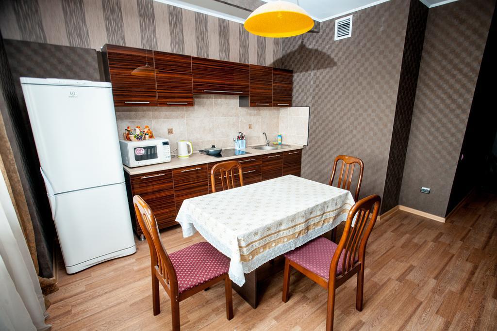 Апартаменты На Маркова Almatý Exterior foto